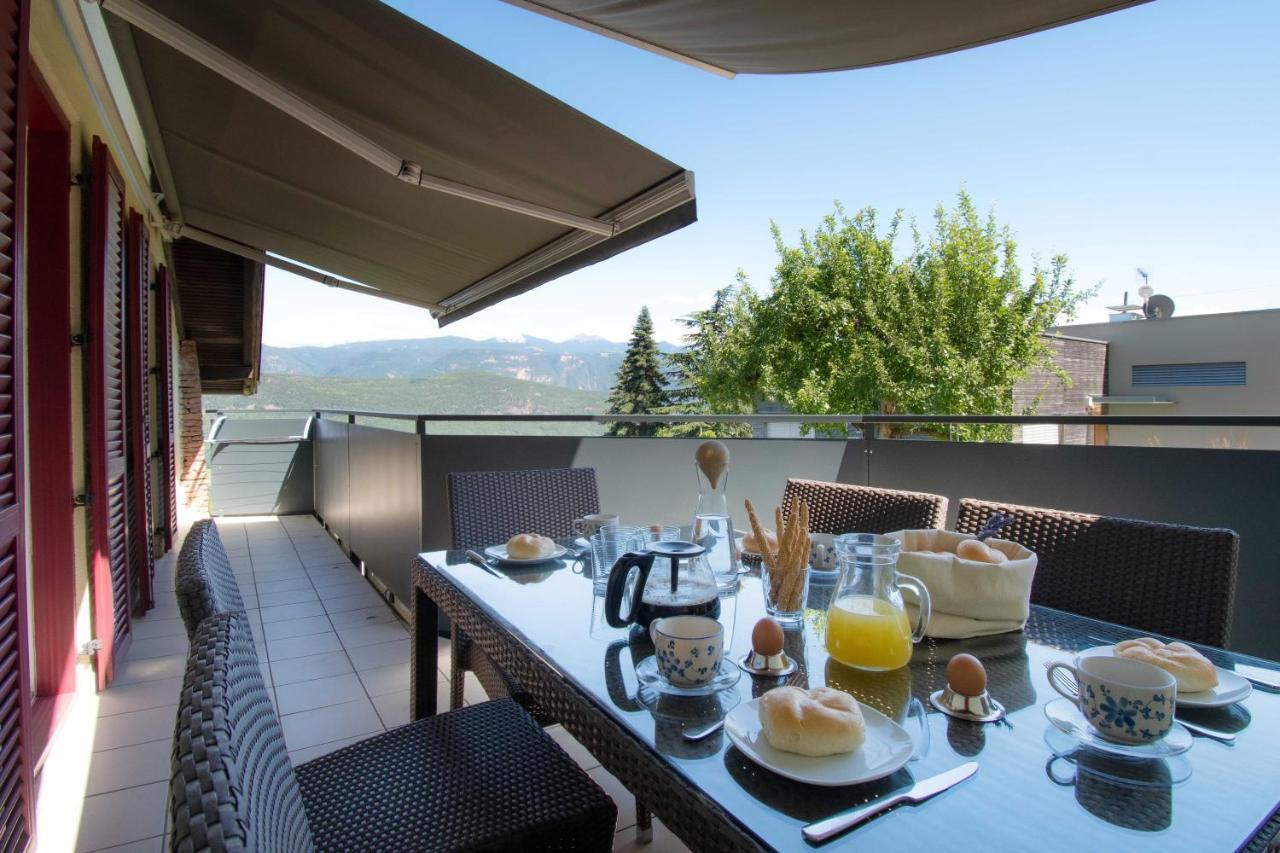Melaniesguesthouse 4 Zimmerwohnung Caldaro Εξωτερικό φωτογραφία