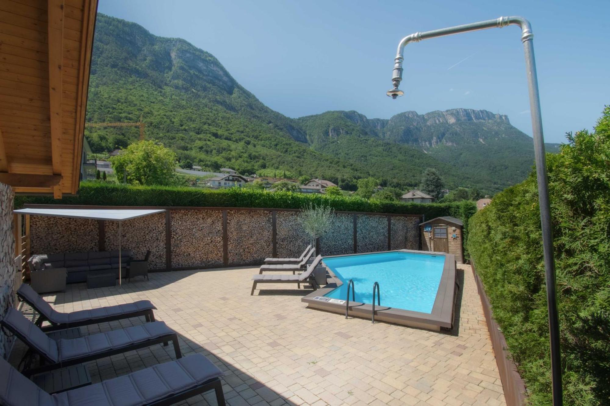Melaniesguesthouse 4 Zimmerwohnung Caldaro Εξωτερικό φωτογραφία