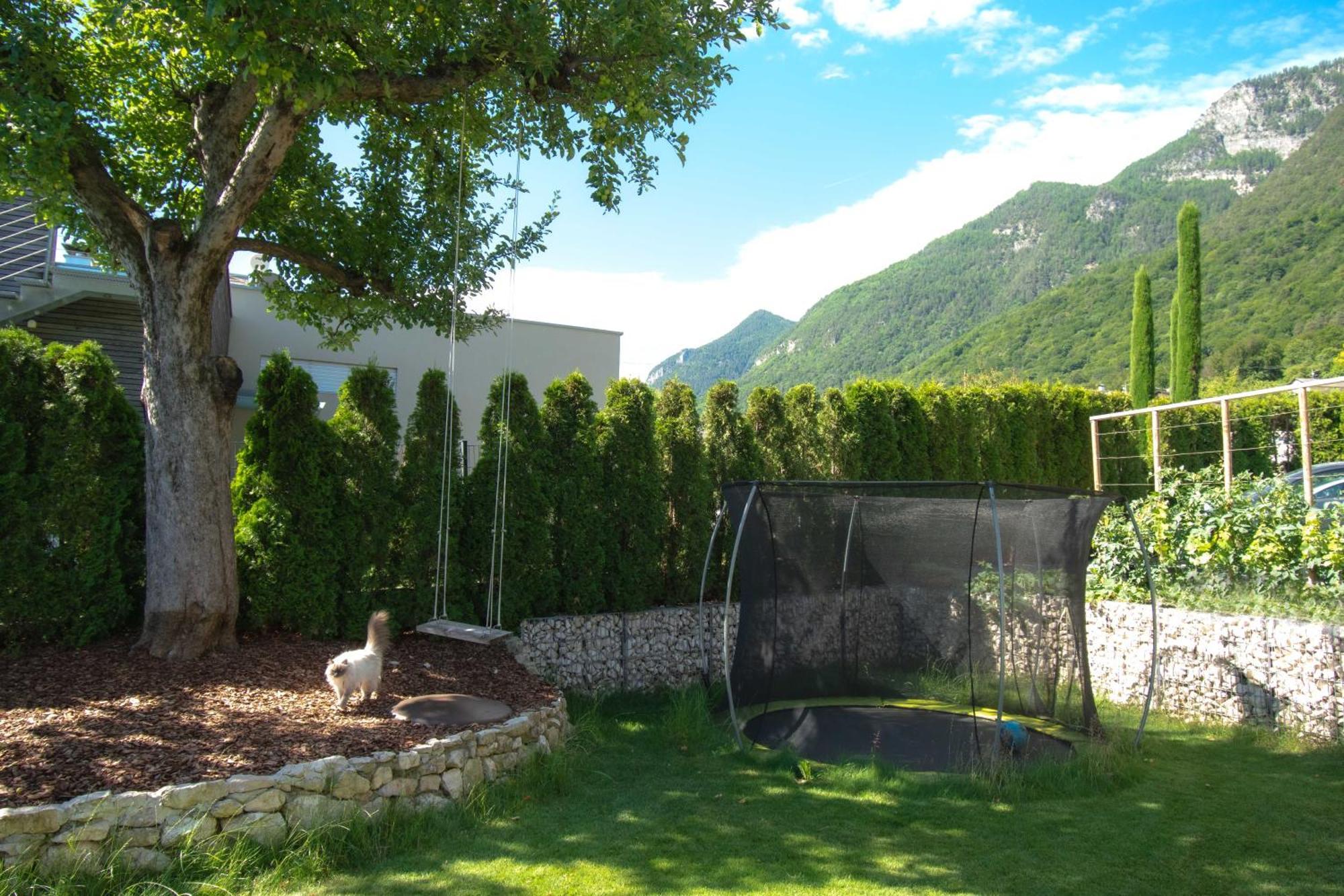 Melaniesguesthouse 4 Zimmerwohnung Caldaro Εξωτερικό φωτογραφία