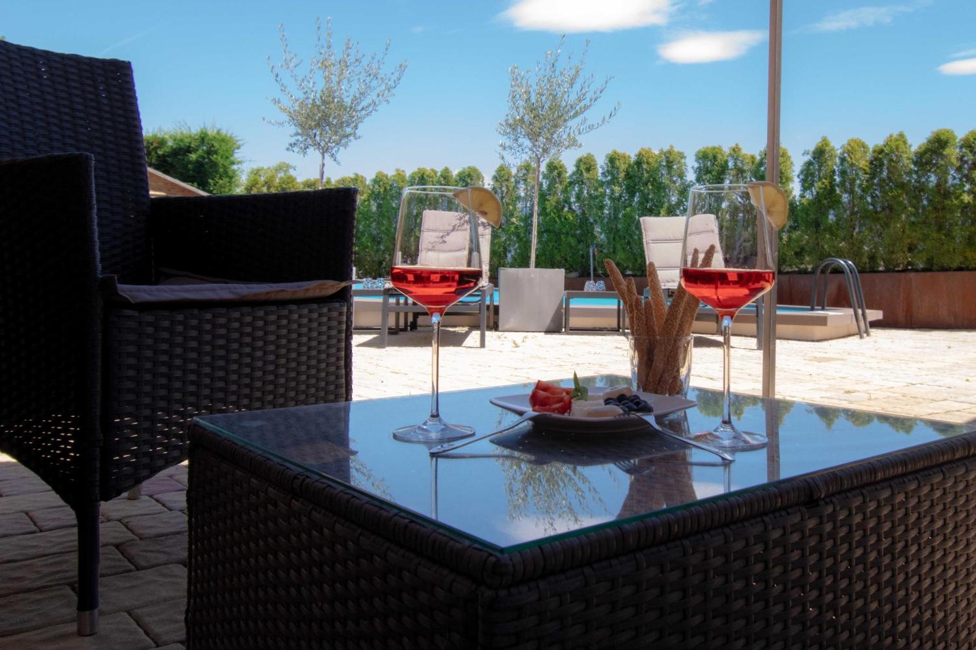 Melaniesguesthouse 4 Zimmerwohnung Caldaro Εξωτερικό φωτογραφία